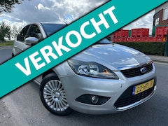 Ford Focus - 1.6 Titanium BJ 2009 AIRCO/NAVI/5 DEURS / APK/ORG NL AUTO