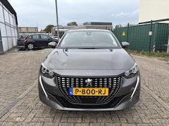 Peugeot 208 - 1.2 PureTech Blue Lease Allure Navi/Panoramadak/Camera/Apple Carplay/GEEN AFLEVERKOSTEN