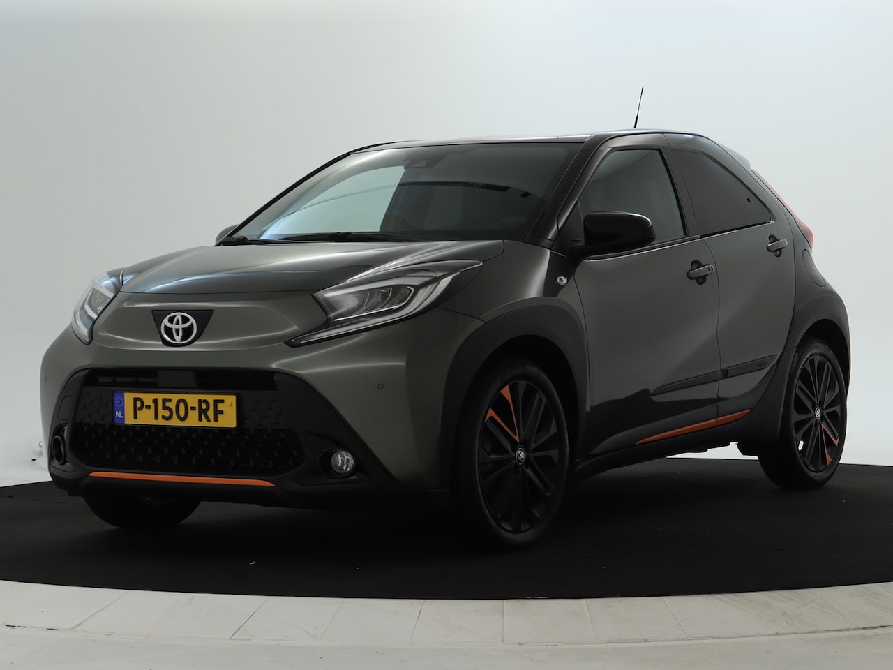 Toyota Aygo X - 1.0 VVT-i S-CVT Limited | Parkeersensoren | NL Auto - AutoWereld.nl