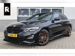 BMW 3-serie - M-Sport 19inch / SOH91% / Glazen dak / HiFi / 50 Jahre / Camera / M Performance