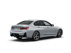BMW 3-serie - Sedan 330e | M Sport | Comfort Pack | Active Cruise Control | Trekhaak | Glazen dak