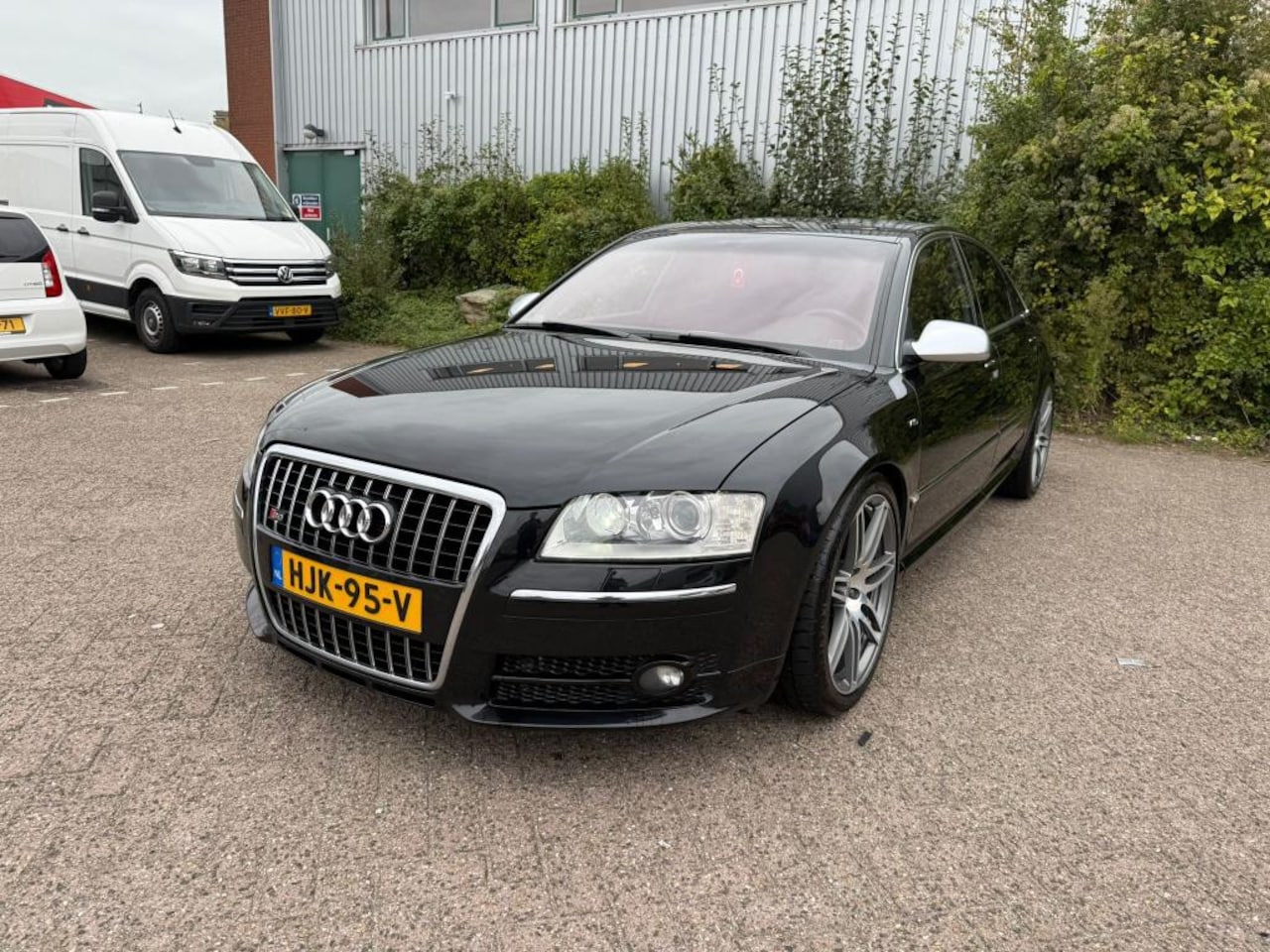 Audi A8 - 5.2 S8 Pro Line * 100% Onderhouden * B&O Speaker * Keramisch Velgen * - AutoWereld.nl