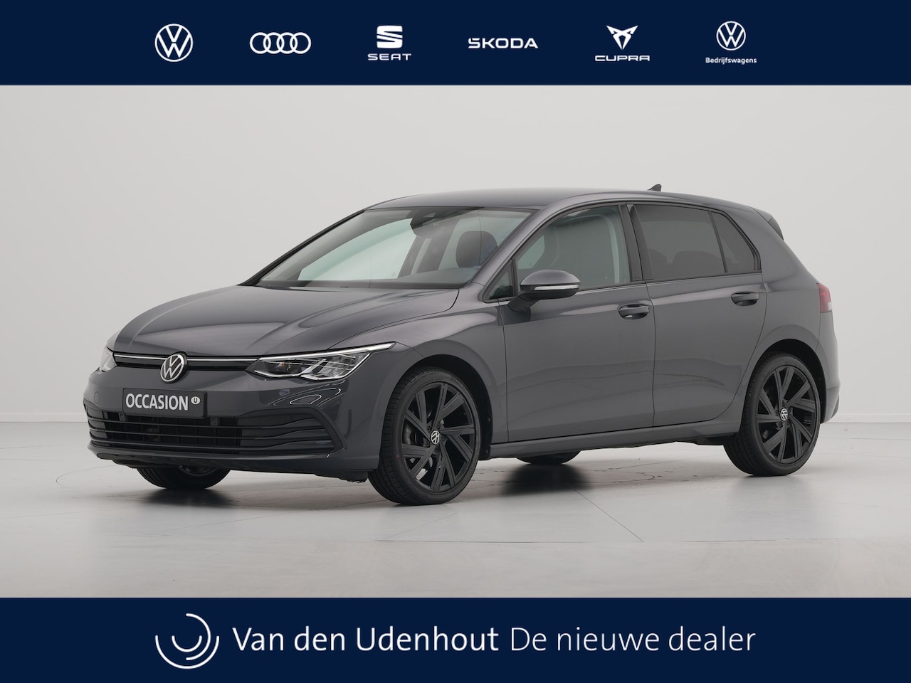 Volkswagen Golf - 1.5 TSI 130pk first Navigatie Stoelverwarming Acc 18'' velgen - AutoWereld.nl