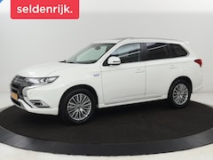 Mitsubishi Outlander - 2.4 PHEV Intense+ | Schuifdak | Stoelverwarming | Leder/Alcantara | Camera | Carplay | Key