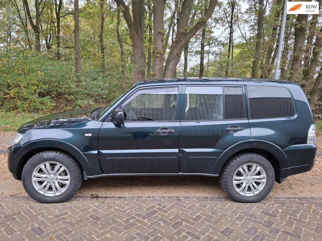 Mitsubishi Pajero - MITSUBISHI 3.2 euro 6 155482 km - AutoWereld.nl