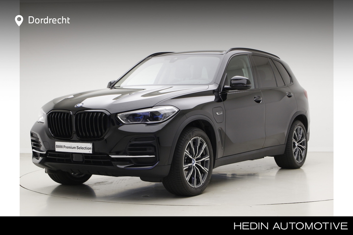 BMW X5 - xDrive45e | Trekhaak | Panorama dak | 24 maanden BMW Garantie| Head-Up | Luchtvering | Las - AutoWereld.nl