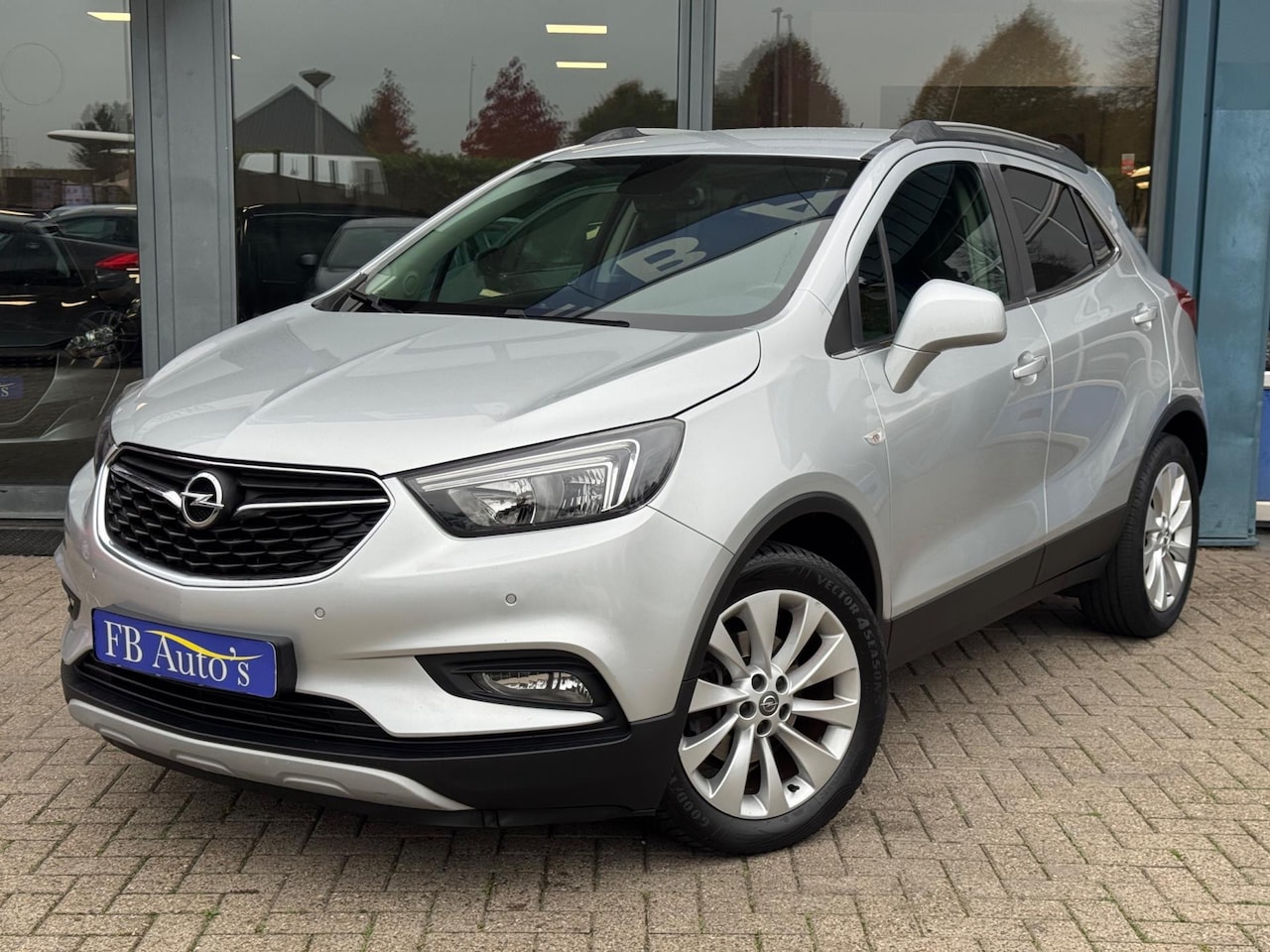 Opel Mokka X - 1.4 Turbo Online Edition Airco Navi Lmv Leer - AutoWereld.nl