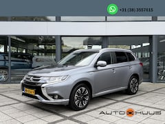 Mitsubishi Outlander - 2.0 PHEV Premium | Carplay | Camera | Trekhaak |