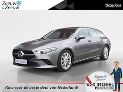 Mercedes-Benz CLA-klasse Shooting Brake - 180 Business Line | Trekhaak | Stoelverwarming | Navigatie | Camera | Parkeersensoren voor