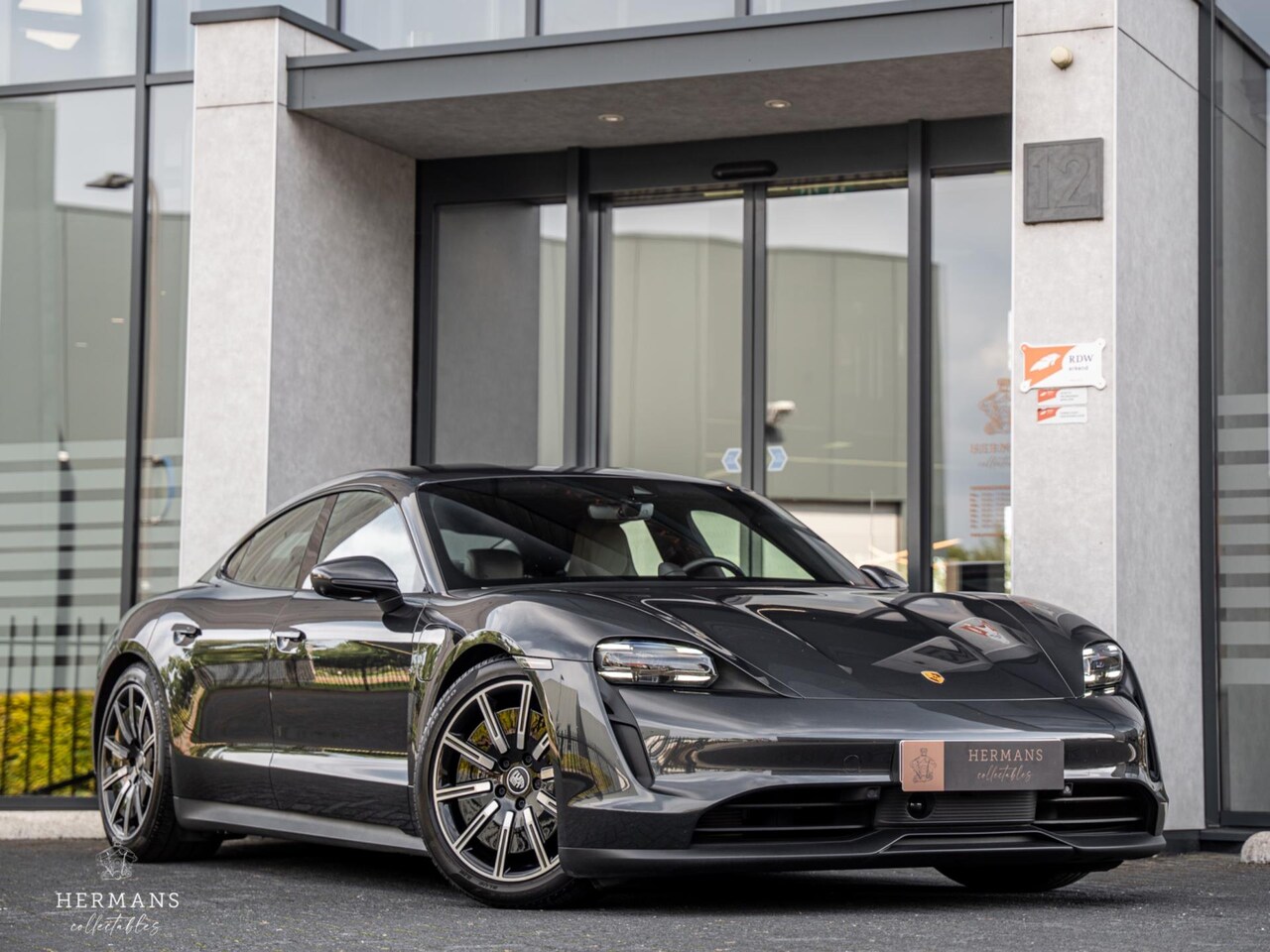 Porsche Taycan 4S Performance+ 94 kWh / Sport-Chrono / BOSE / 360 2022 ...