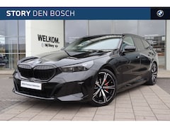 BMW 5-serie Touring - 530e High Executive M Sport Automaat / Trekhaak / Adaptieve LED / Parking Assistant Plus /