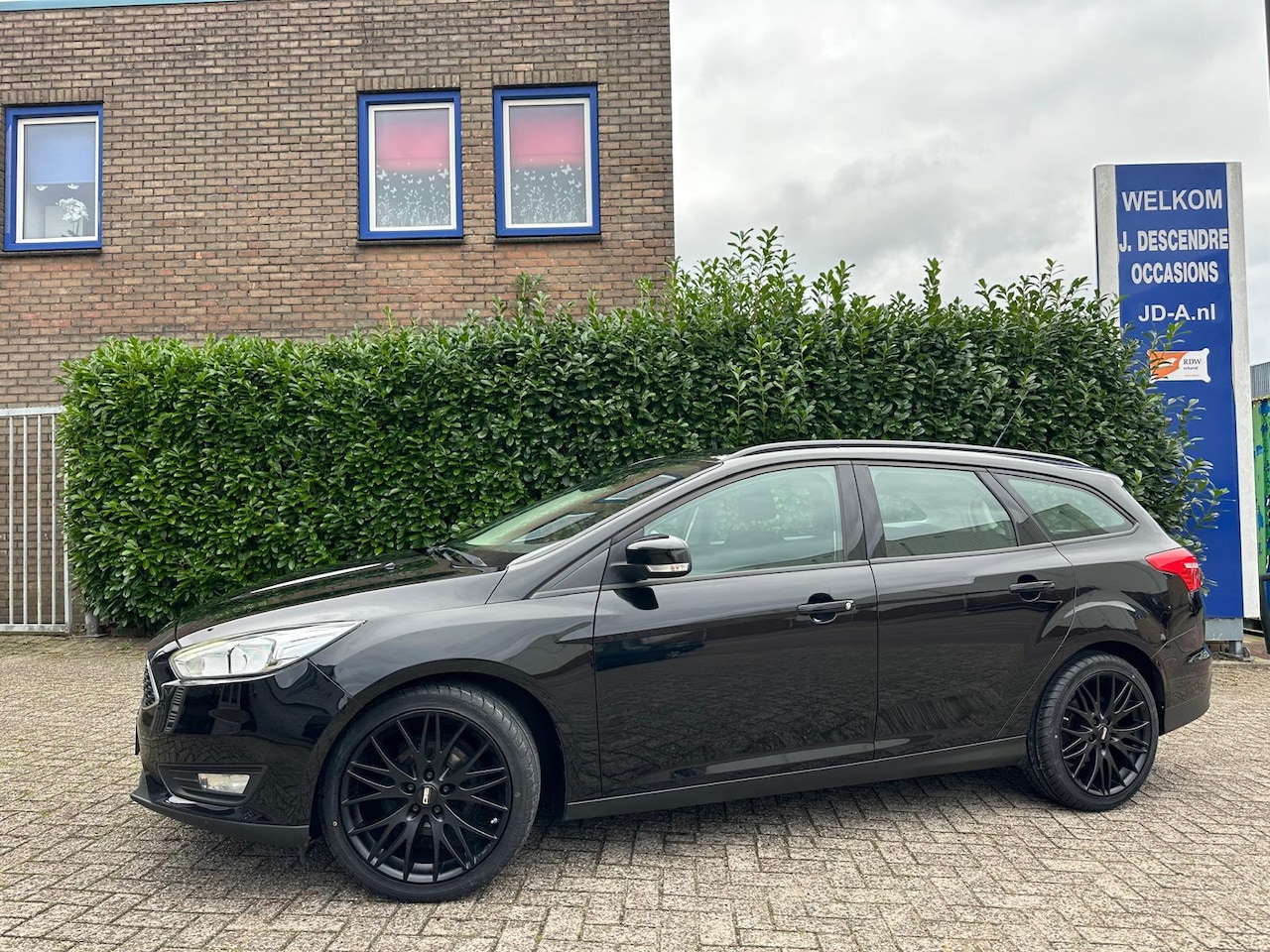 Ford Focus Wagon - 1.0 First Edition Cruise C, Stoelverw, Stuurverw, Airco!!!! DONDERDAG 16-10 ZIJN WIJ GEOPE - AutoWereld.nl