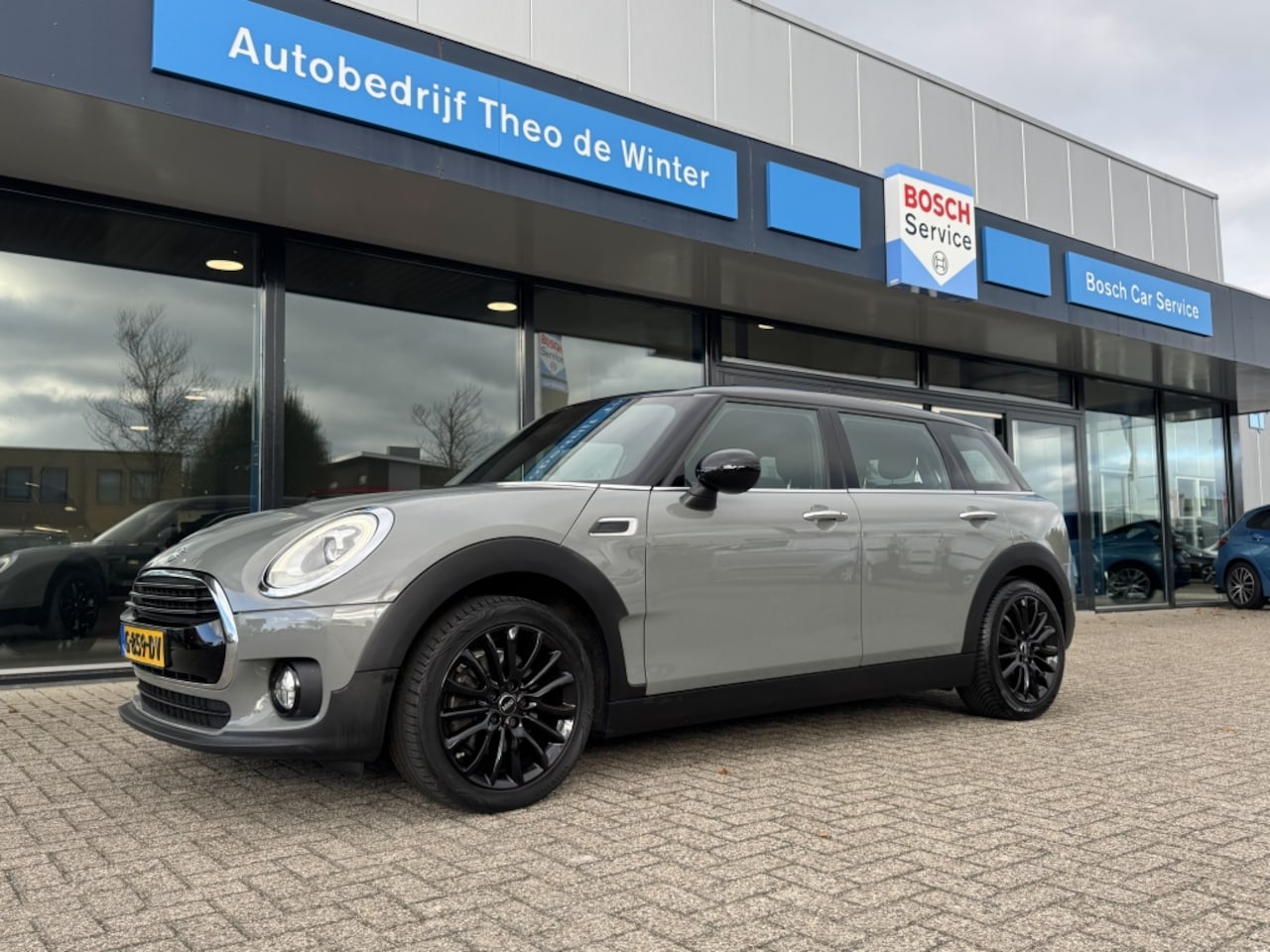 MINI Clubman - Mini 1.5 Cooper Business Edition| Clima, Cruise, CarPlay, Half leer, - AutoWereld.nl