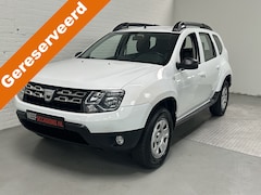 Dacia Duster - 1.2 TCe 4x2 Prestige AIRCO / CRUISE / TREKHAAK 1e EIGENAAR