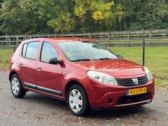 Dacia Sandero - 1.6 Ambiance /Trekhaak/Airco/