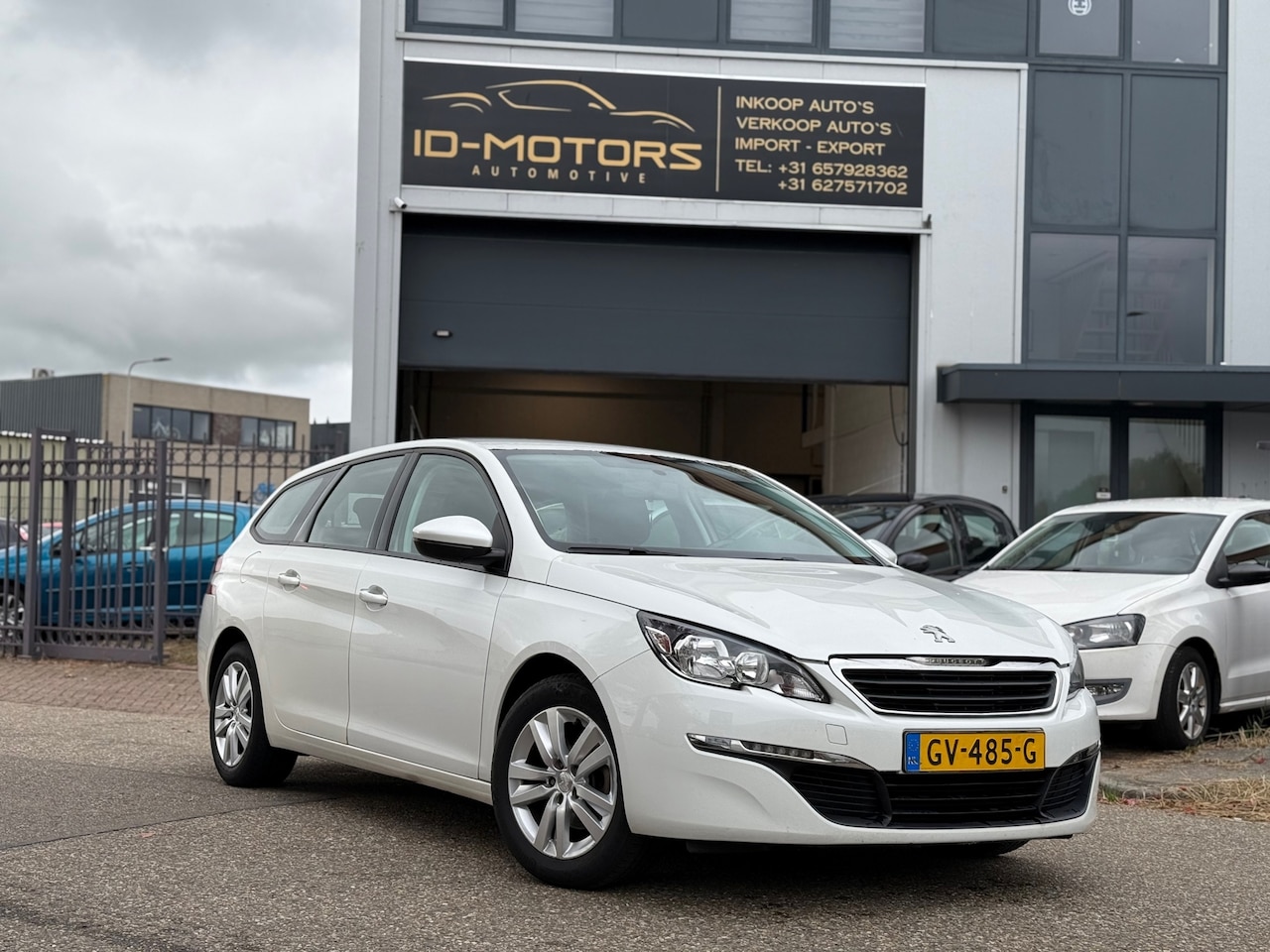 Peugeot 308 SW - 1.2 PureTech Blue Lease dealer auto nap apk navi cruise - AutoWereld.nl