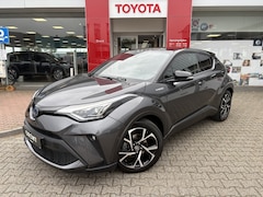 Toyota C-HR - 2.0 Hybrid Style | Trekhaak | Blindspot | Carplay/Android auto |