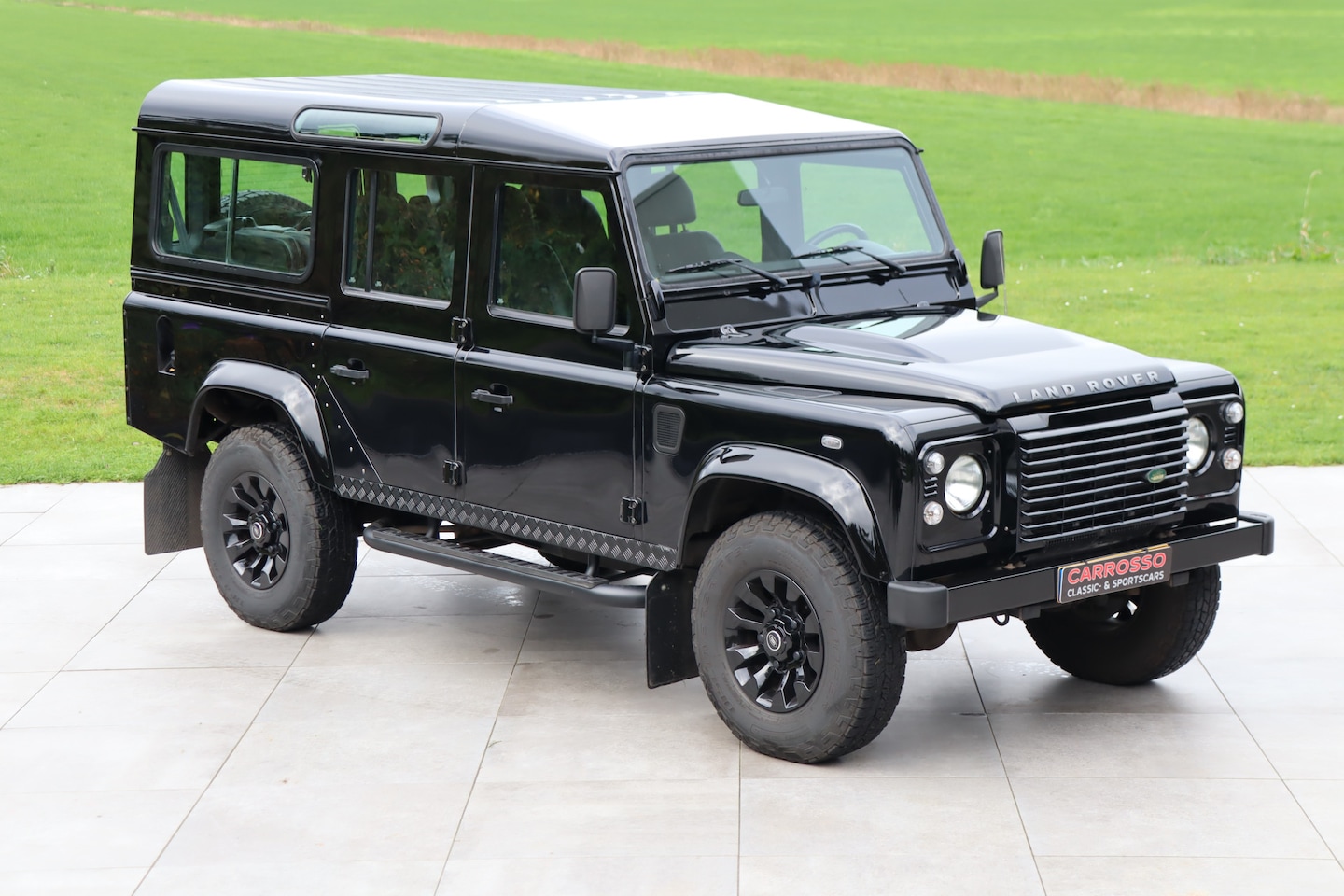 Land Rover Defender 110 - 2.4 TD SW 7-Seater - Low Mileage - AutoWereld.nl