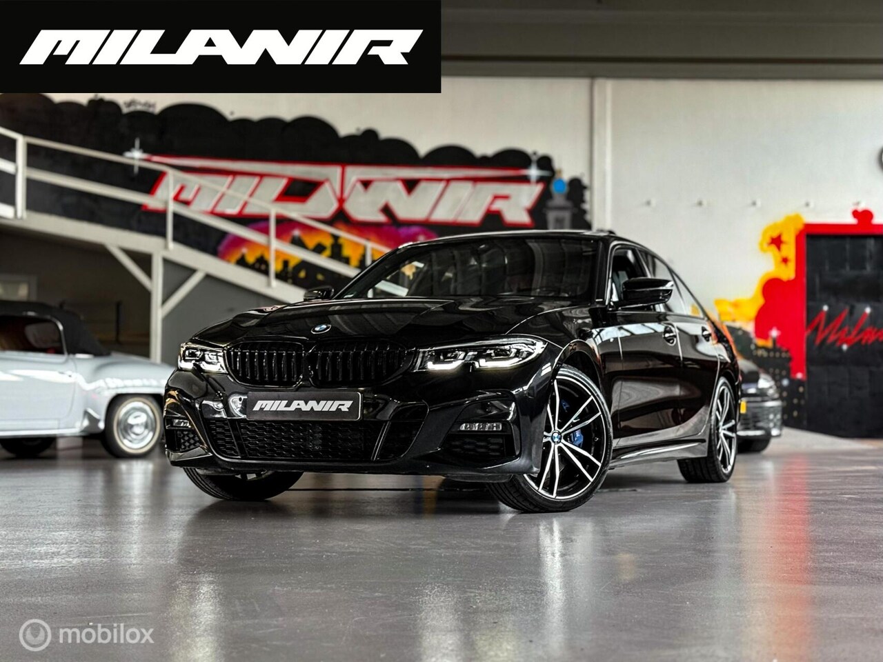 BMW 3-serie - 320i M-Sport |Pano|Headup|Sfeer|Leder|Carplay - AutoWereld.nl