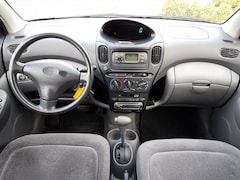 Toyota Yaris Verso - 1.3 VVT-i Automaat Sol | Airconditioning, Trekhaak, Radio/CD-Speler, Elektrische ramen, Me