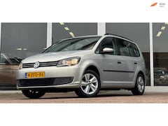 Volkswagen Touran - 1.6 TDI Trendline BlueMotion Navi PDC Trekhaak