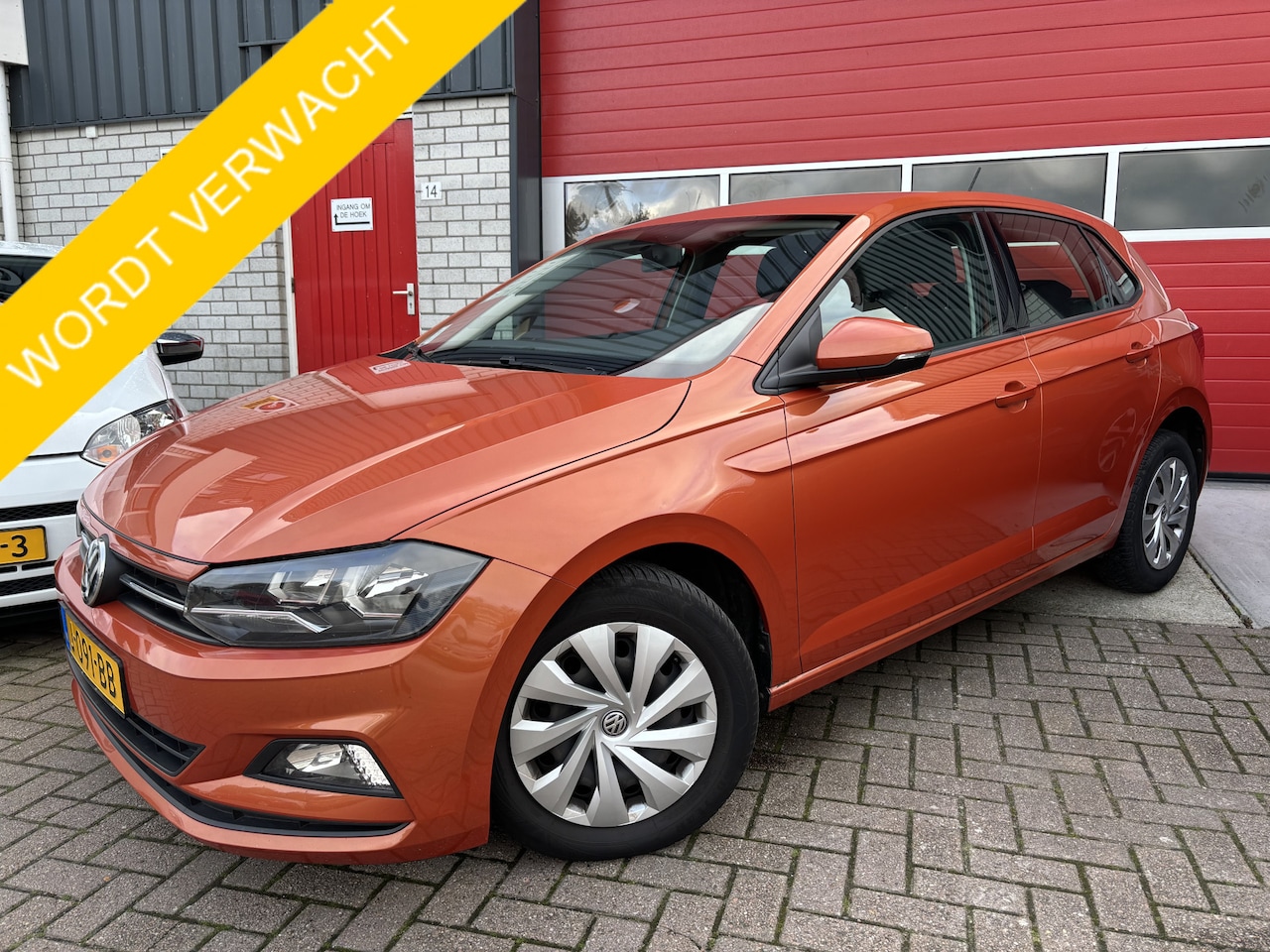 Volkswagen Polo - 1.0 TSI Comfortline AUTOMAAT / CARPLAY / NAVI / DAB+ / ACC / BLUETOOTH / ELEK RAMEN / NL-A - AutoWereld.nl