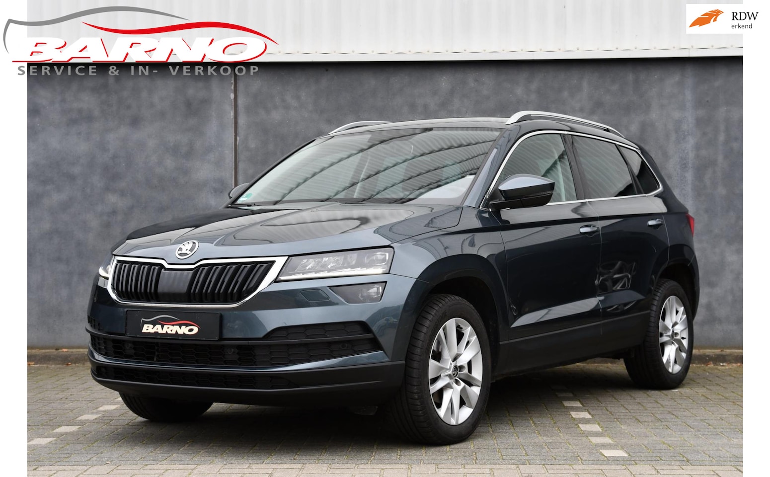 Skoda Karoq - 1.5 TSI ACT Sport VIRTUAL|KEYLESS|CAMERA - AutoWereld.nl