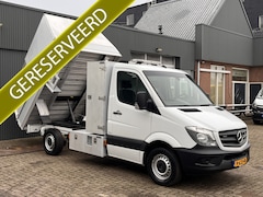 Mercedes-Benz Sprinter - 316 2.2 CDI 366 Veegvuilkipper Airco Trekhaak 2000kg Telefoonverbinding 2-Persoons 1e eige