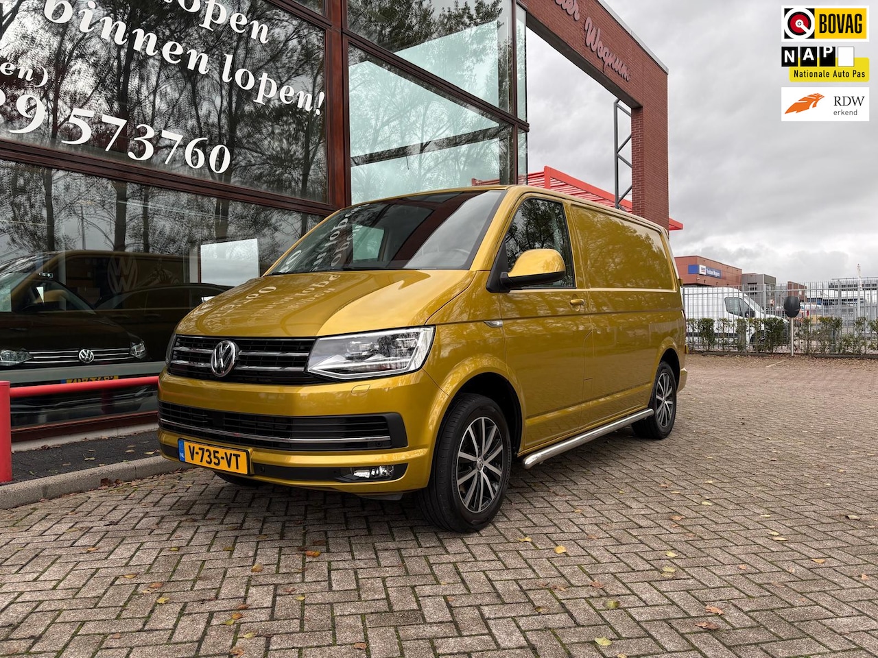 Volkswagen Transporter - 2.0 TDI 150pk Edition | Automaat | DAB+ | LED | Adaptieve cruise control | Navigatie | Par - AutoWereld.nl