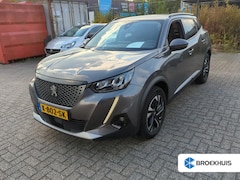 Peugeot 2008 - 1.2 PureTech Allure Pack | Automaat | Navigatie | Camera | All season | Apple carplay | 3D