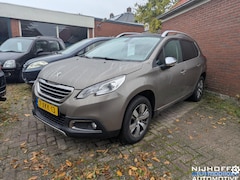 Peugeot 2008 - 1.2 PureTech Allure Pack Premium Plus PANO