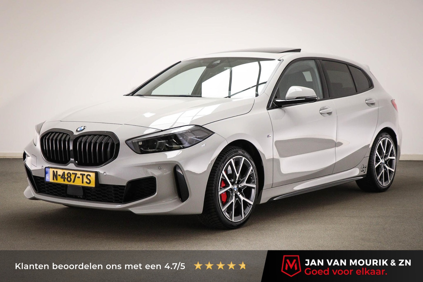 BMW 1-serie - 128ti High Executive | COMFORT / PARKING- PACK | PANORAMADAK | STUURVERWARMING - AutoWereld.nl