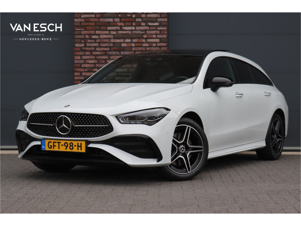 Mercedes-Benz CLA-klasse Shooting Brake - 250 e AMG Line Aut8 | Facelift | Panoramadak | Distronic+ | Memory | Verwarmd Stuuwiel | L - AutoWereld.nl