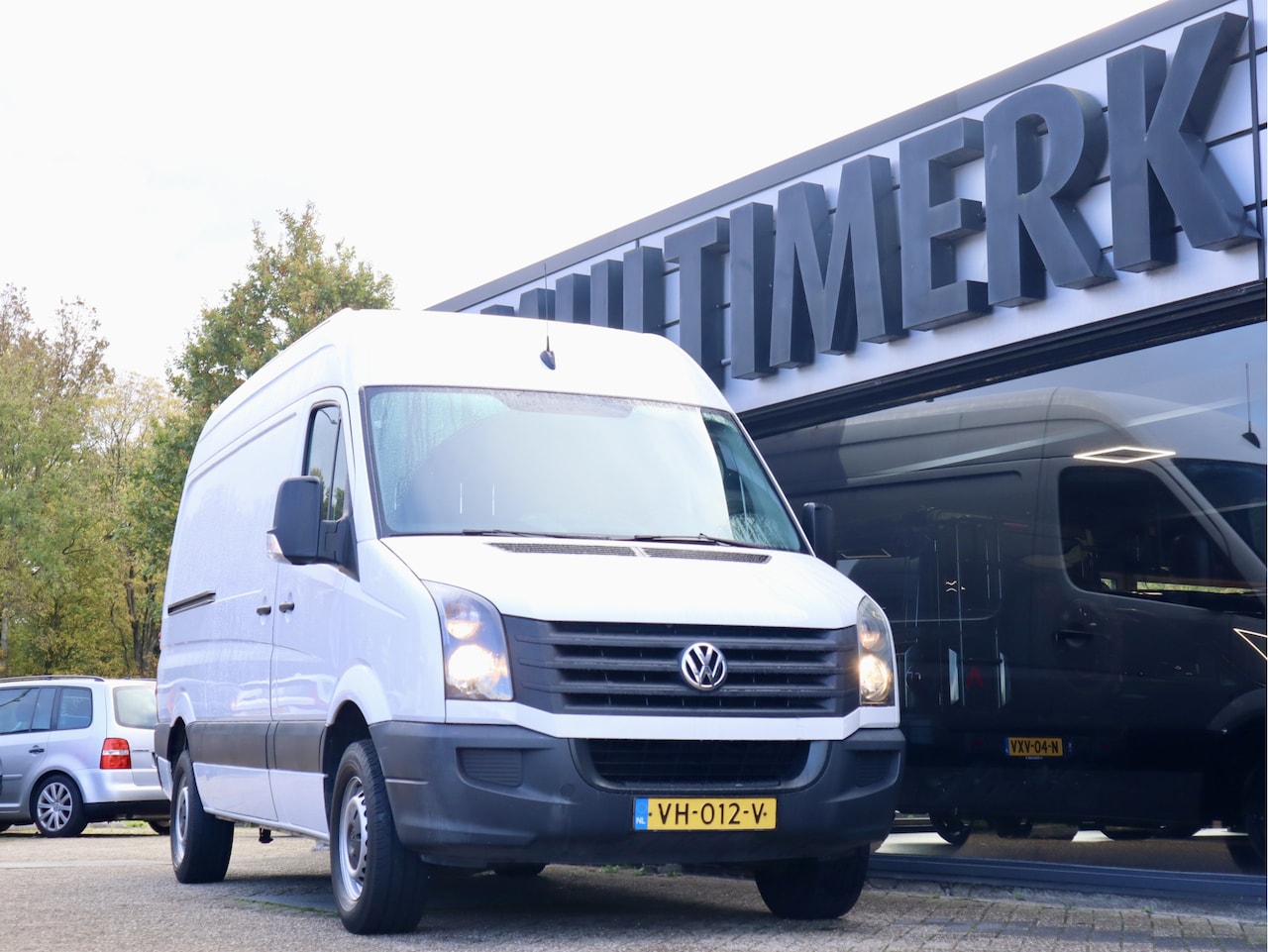 Volkswagen Crafter - 35 2.0 TDI L2H2 AIRCO CRUISE TREKHAAK - AutoWereld.nl