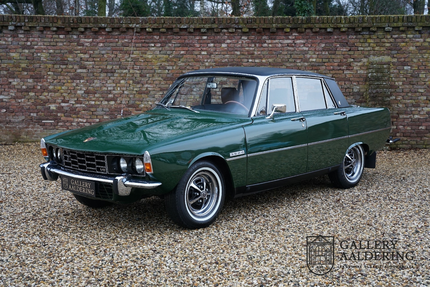 Rover P6 - 3500 V8 engine, fully restored, stunning colour combination, PRICE REDUCTION - AutoWereld.nl