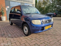 Daihatsu Cuore - 1.0-12V DVVT STi