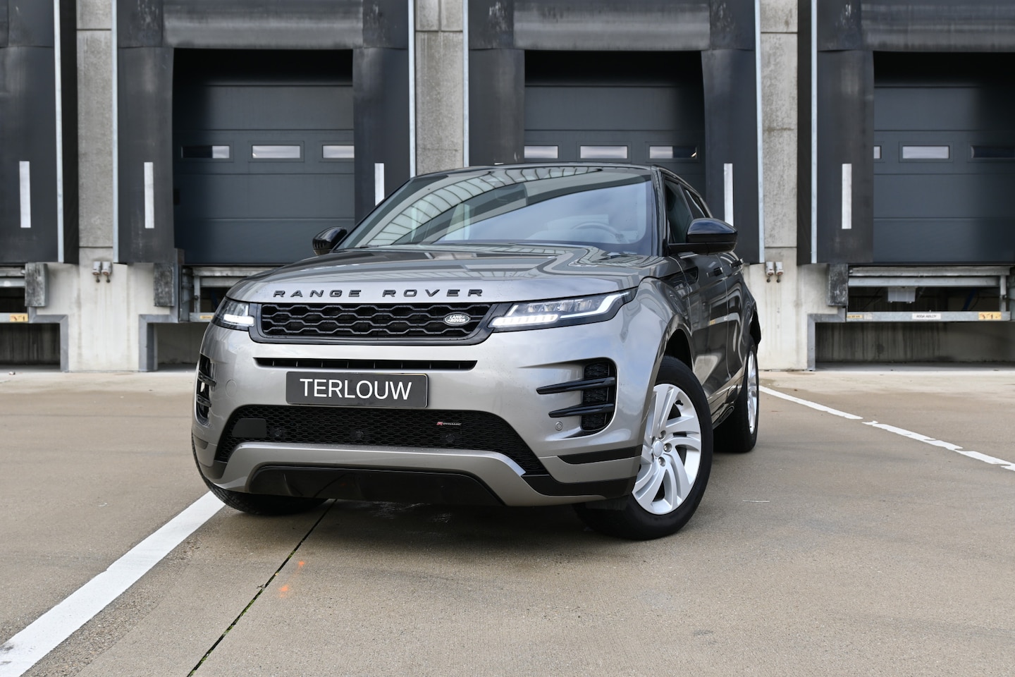 Land Rover Range Rover Evoque - 1.5 P300e AWD R-Dynamic S MERIDIAN ACTIE - AutoWereld.nl