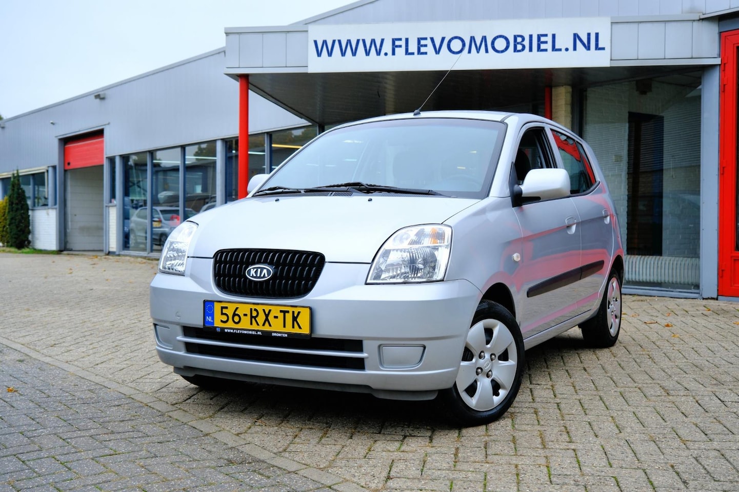 Kia Picanto - 1.1 LXE Automaat 5-drs *29.840km!* - AutoWereld.nl