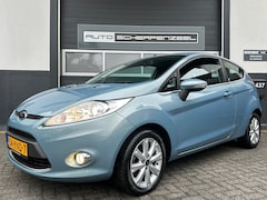 Ford Fiesta - 1.4 16V 97pk Ghia I AIRCO I ZUINIG I NL AUTO