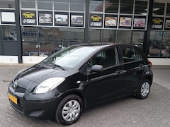 Toyota Yaris - 1.0 VVTi Acces