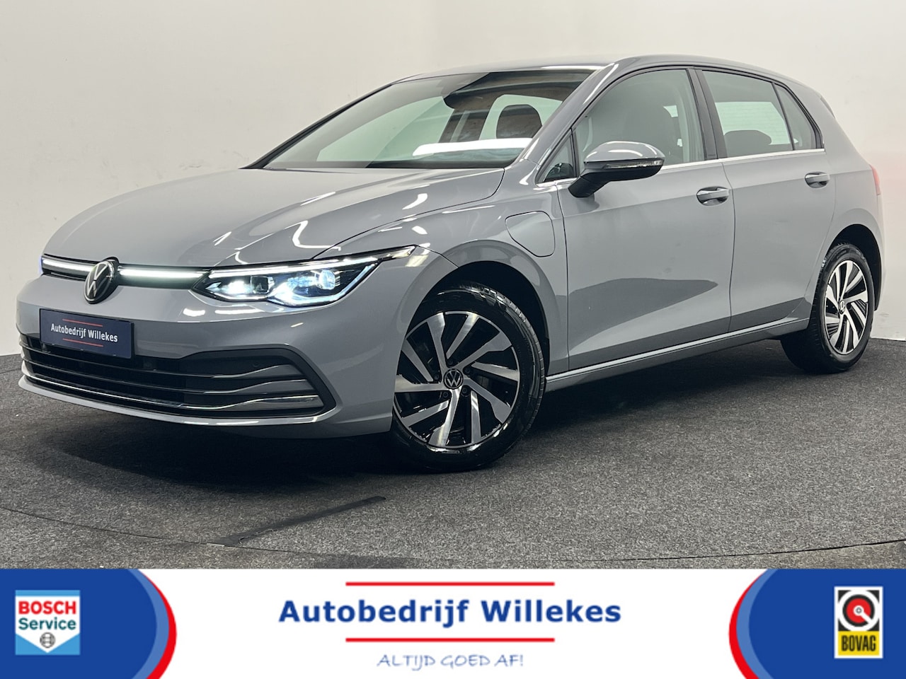 Volkswagen Golf - 1.4 eHybrid Style | NAVI | MASSAGE | STOEL-/STUURVERWARMING | ACC | - AutoWereld.nl