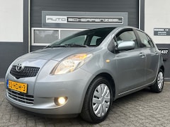 Toyota Yaris - 1.3 VVTi Sol MMT | AIRCO | 85dkm | AUTOMAAT | NL AUTO |