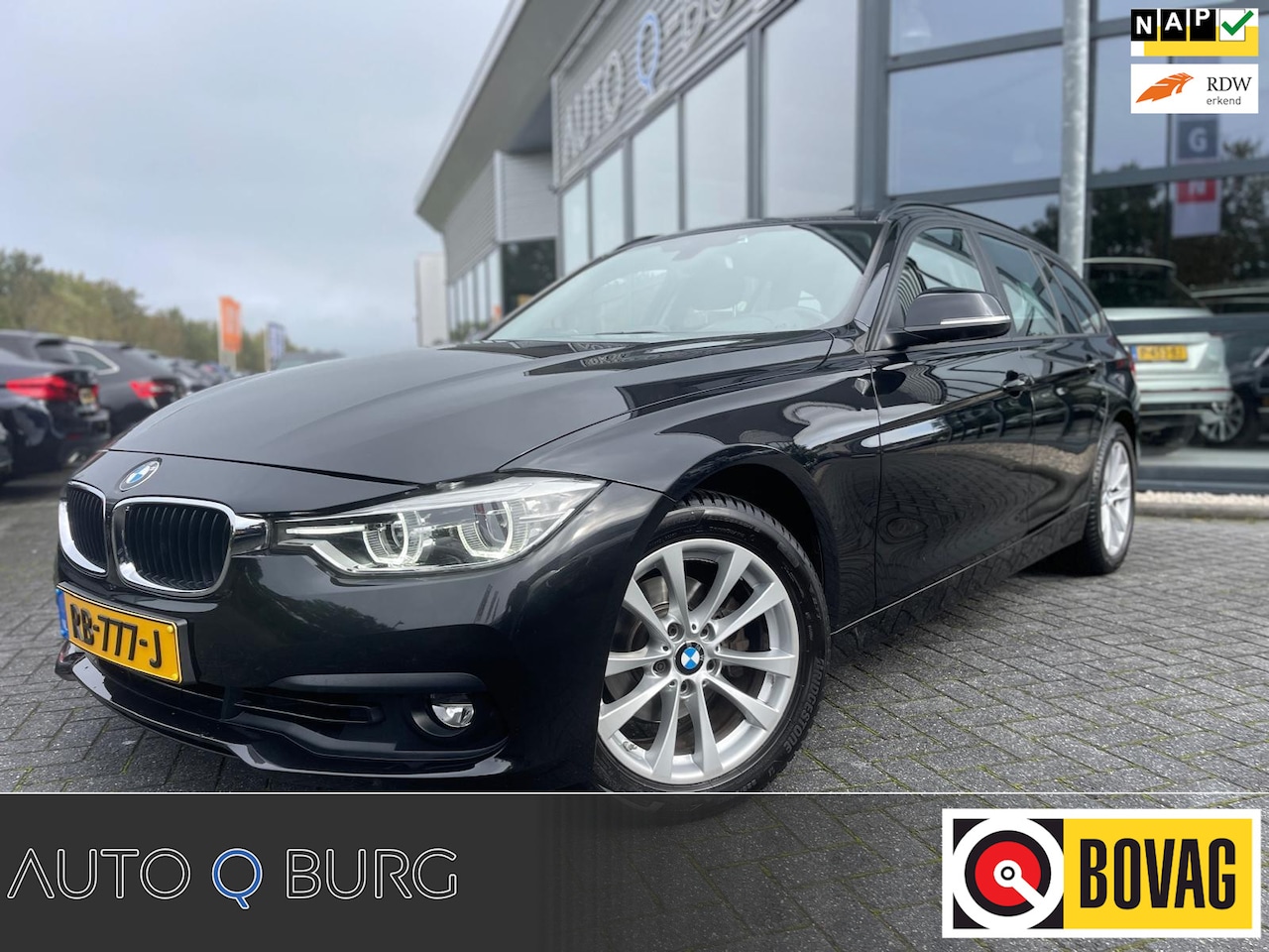 BMW 3-serie Touring - 318i Executive | Automaat | Navigatie | PDC | LMV | LED | Climate | Goed onderhouden | - AutoWereld.nl