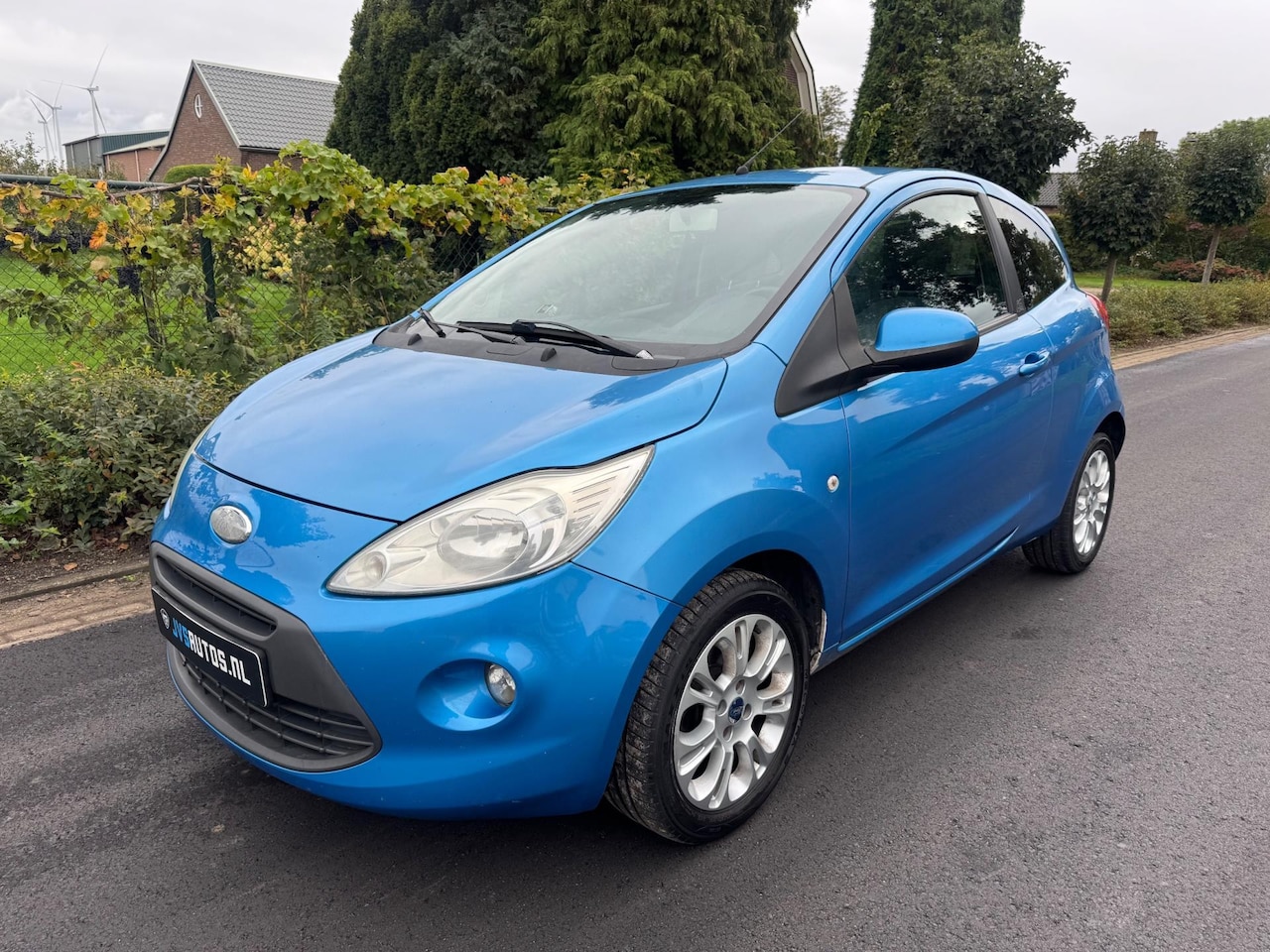 Ford Ka - 1.2 Titanium AIRCO / ELEKTRONISCHE RAMEN / LM VELGEN - AutoWereld.nl