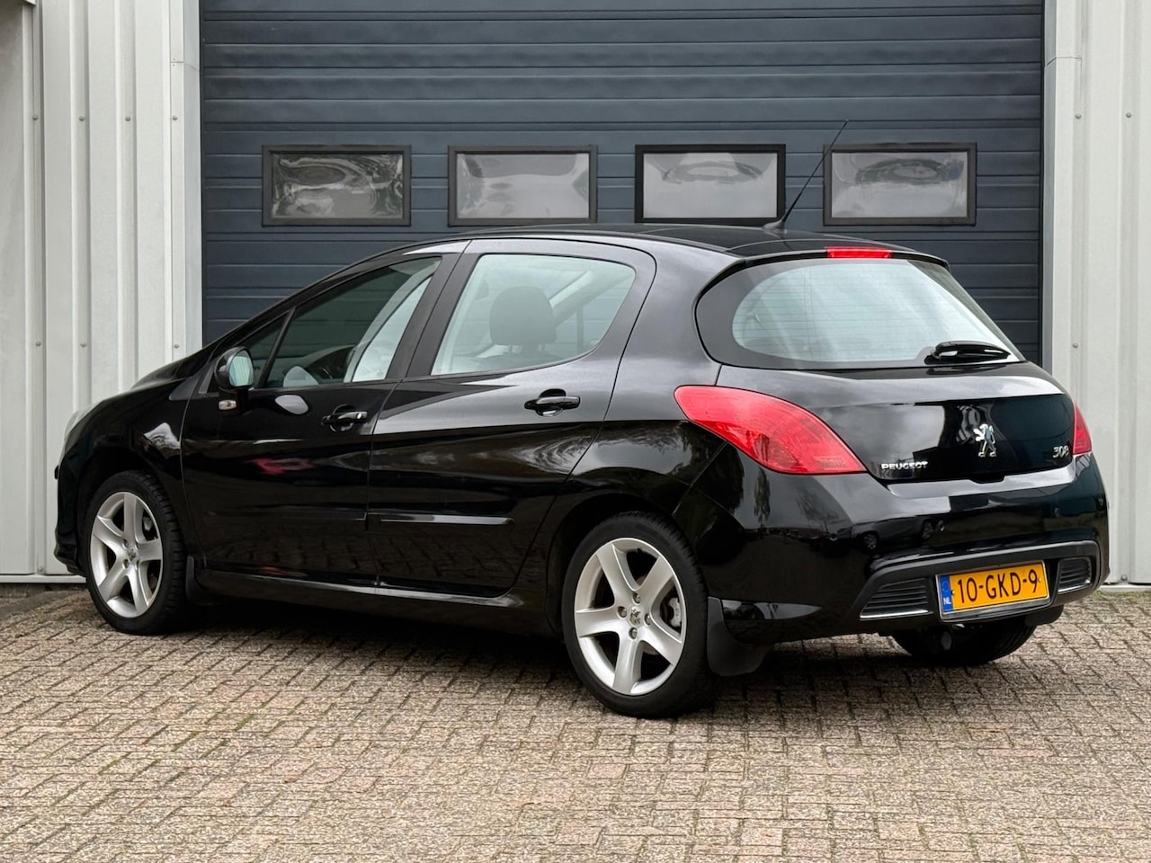 Peugeot 308 - 1.6 VTi XT 1e EIG / PANO / 72.567 KM / NAP - AutoWereld.nl