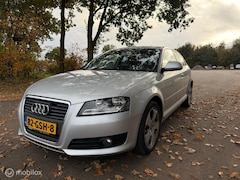 Audi A3 - 1.4 TFSI Attraction Pro Line / AIRCO /APK