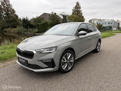 Skoda Scala - 1.0 TSI DSG Sport / Pano / CarPlay / Camera