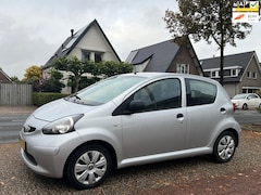Toyota Aygo - 1.0-12V 5 Deurs - NL-AUTO NAP