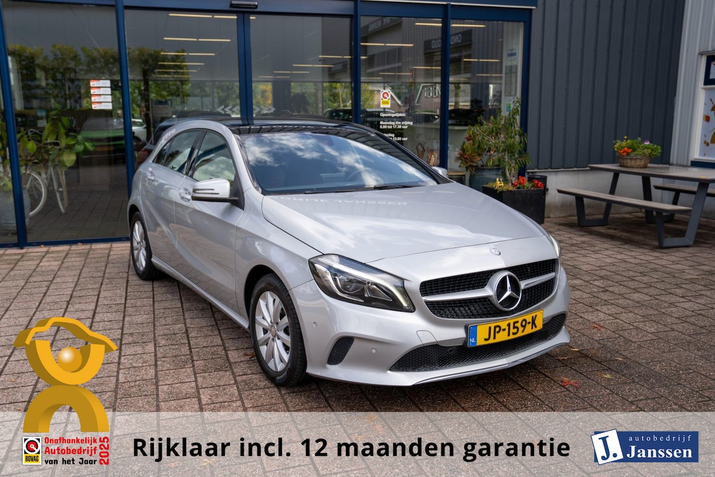Mercedes-Benz A-klasse - 160 Ambition | Prijs rijklaar incl. 12 mnd garantie | Navi Pdc Panodak Bluetooth Lmv Cruis - AutoWereld.nl