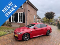 Alfa Romeo Giulia - 2.9 V6 Quadrifoglio 570 pk carbon